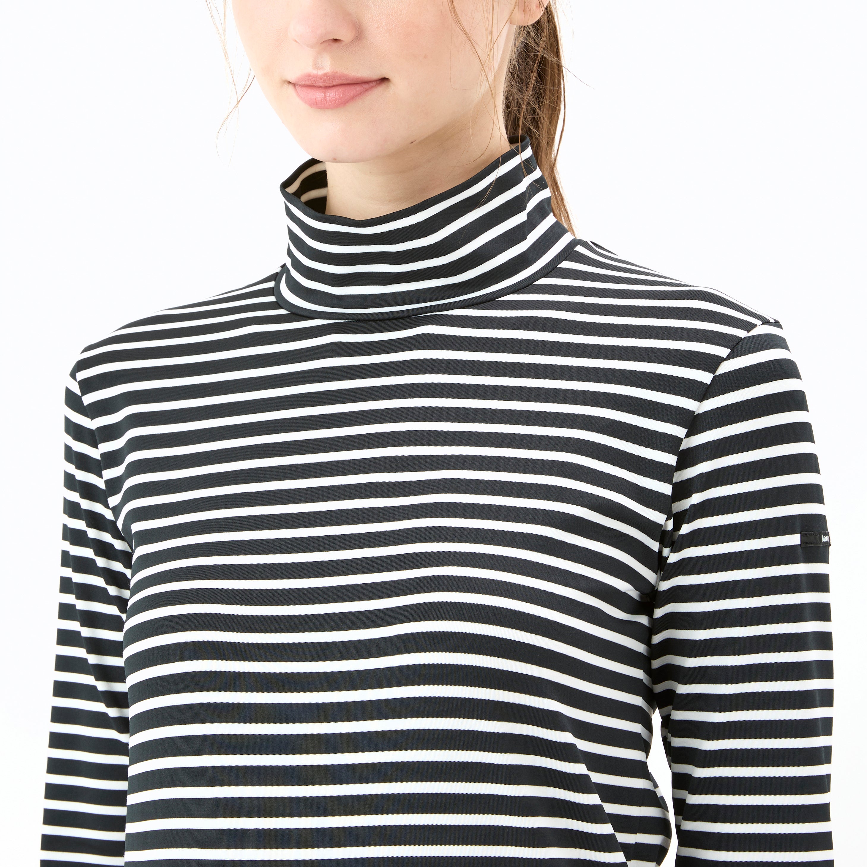 Women's Polyester Stand Neck Long Sleeve Pullover