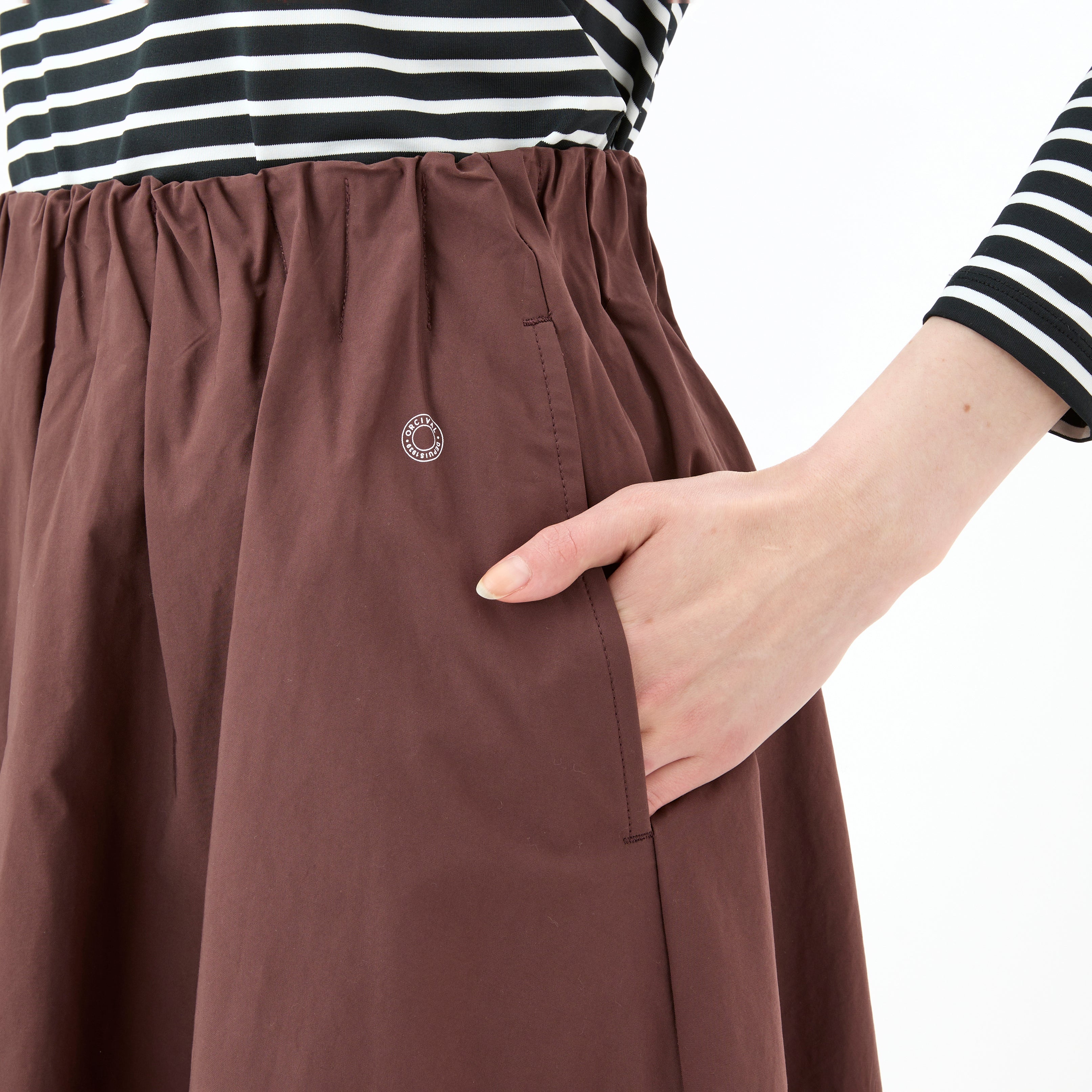 Women's Salt Shrinking Burberry Waist Gather Skirt