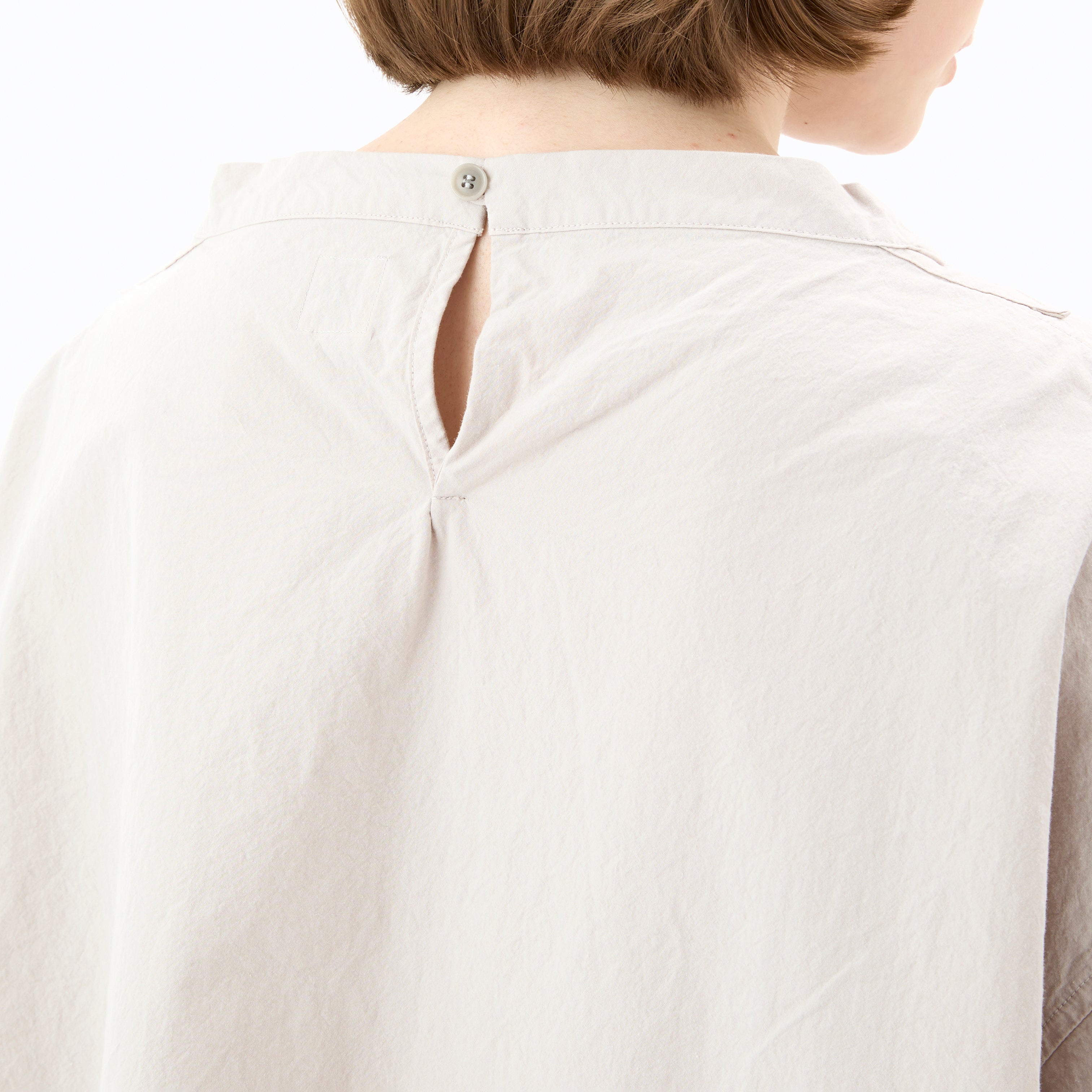 Women's Garment Dye Poplin Stand Collar Pullover