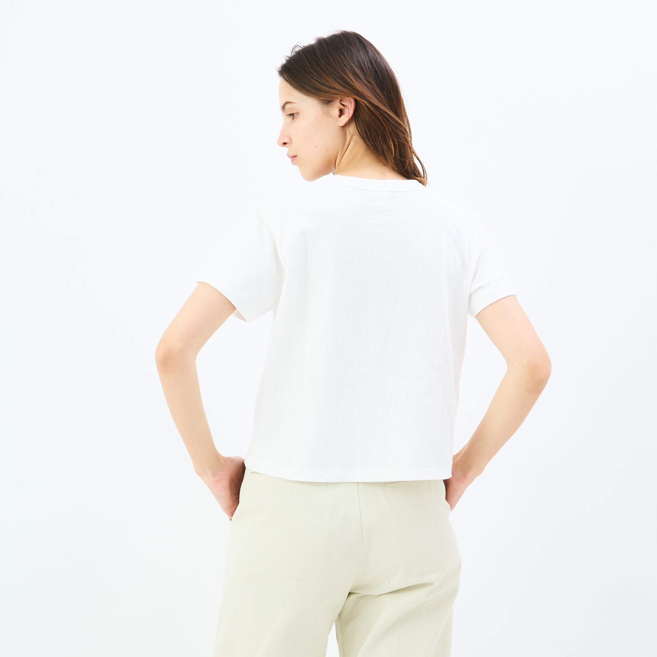 Women's Uneven Jersey Embroidery T-shirt