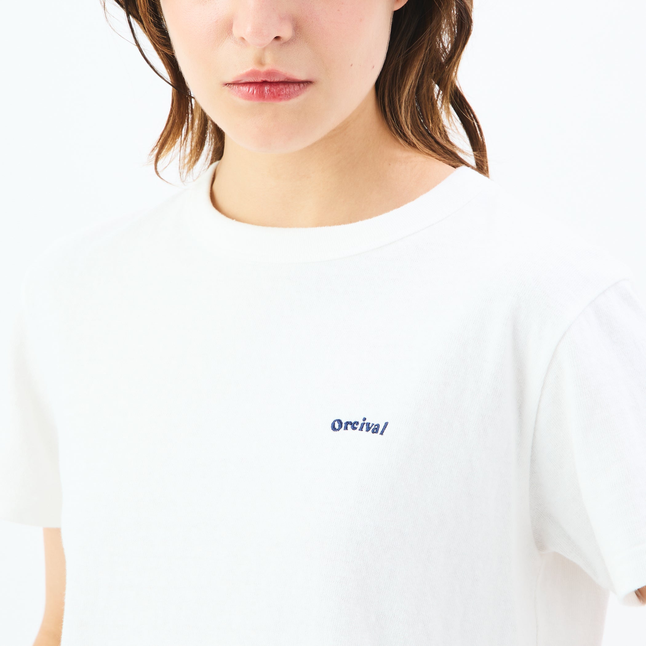 Women's Uneven Jersey Embroidery T-shirt
