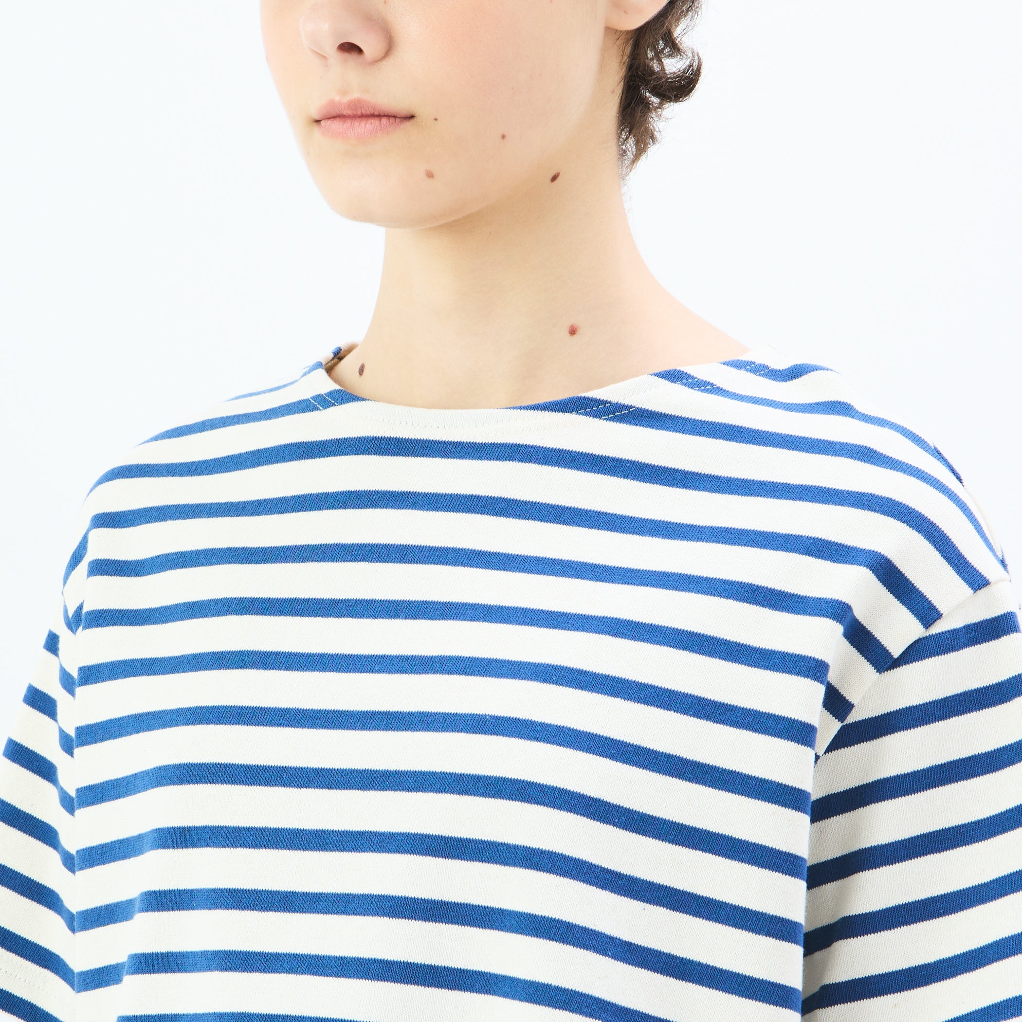 Women's Cotton Lourd Crew Neck Basque Shirt