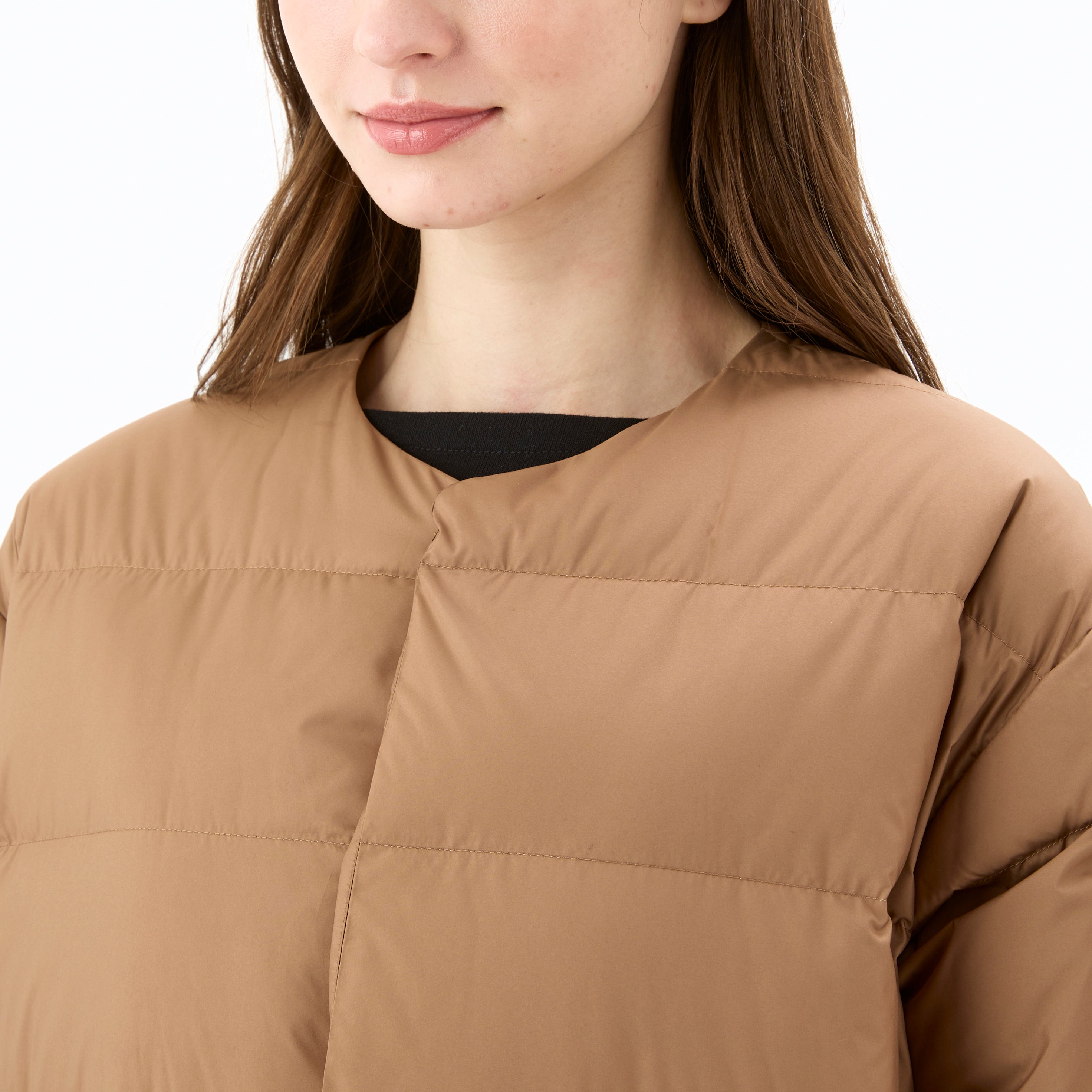 Women's Polyester Taffeta Round Neck Long Coat
