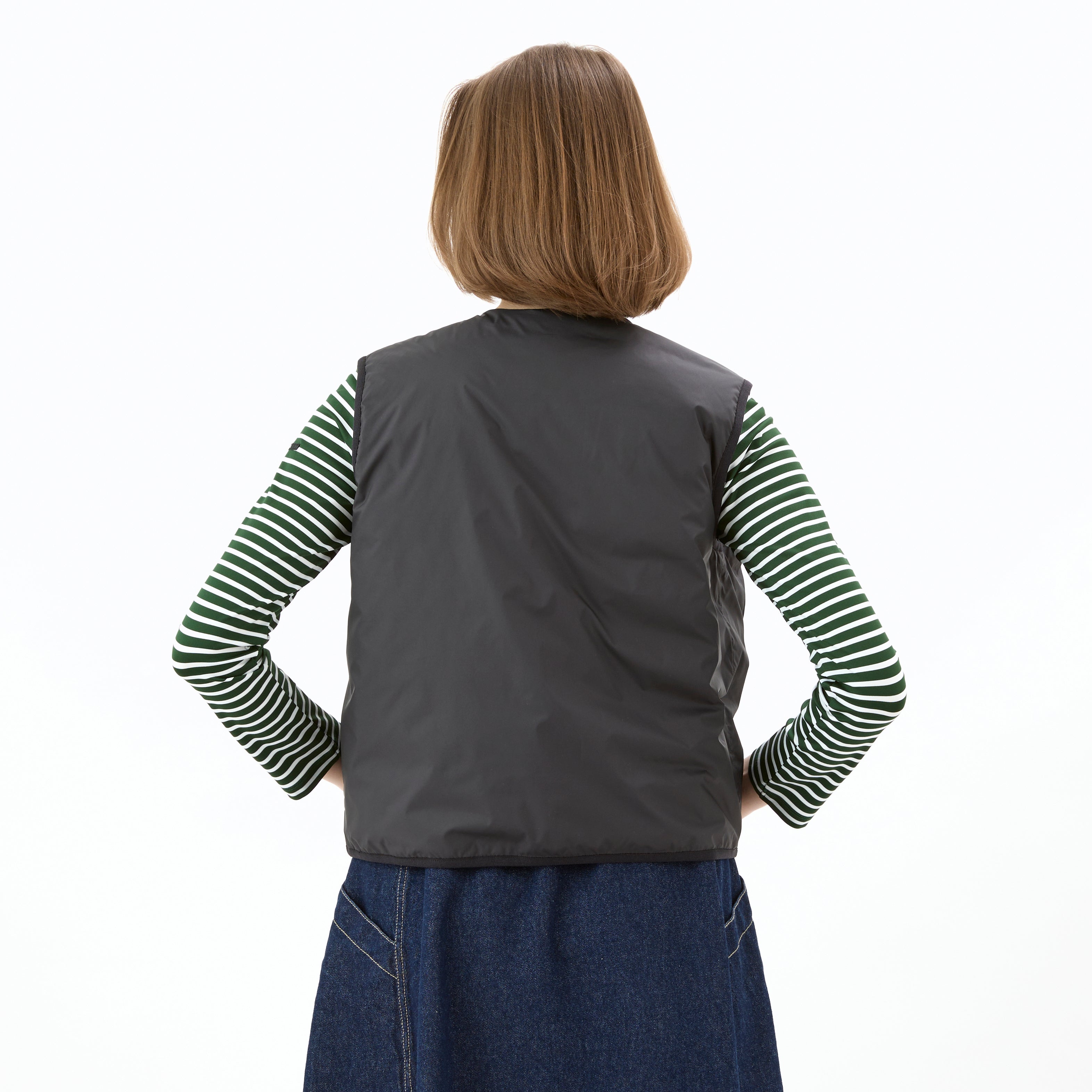 Women's Polyester Taffeta Round Neck  Inner Down Vest