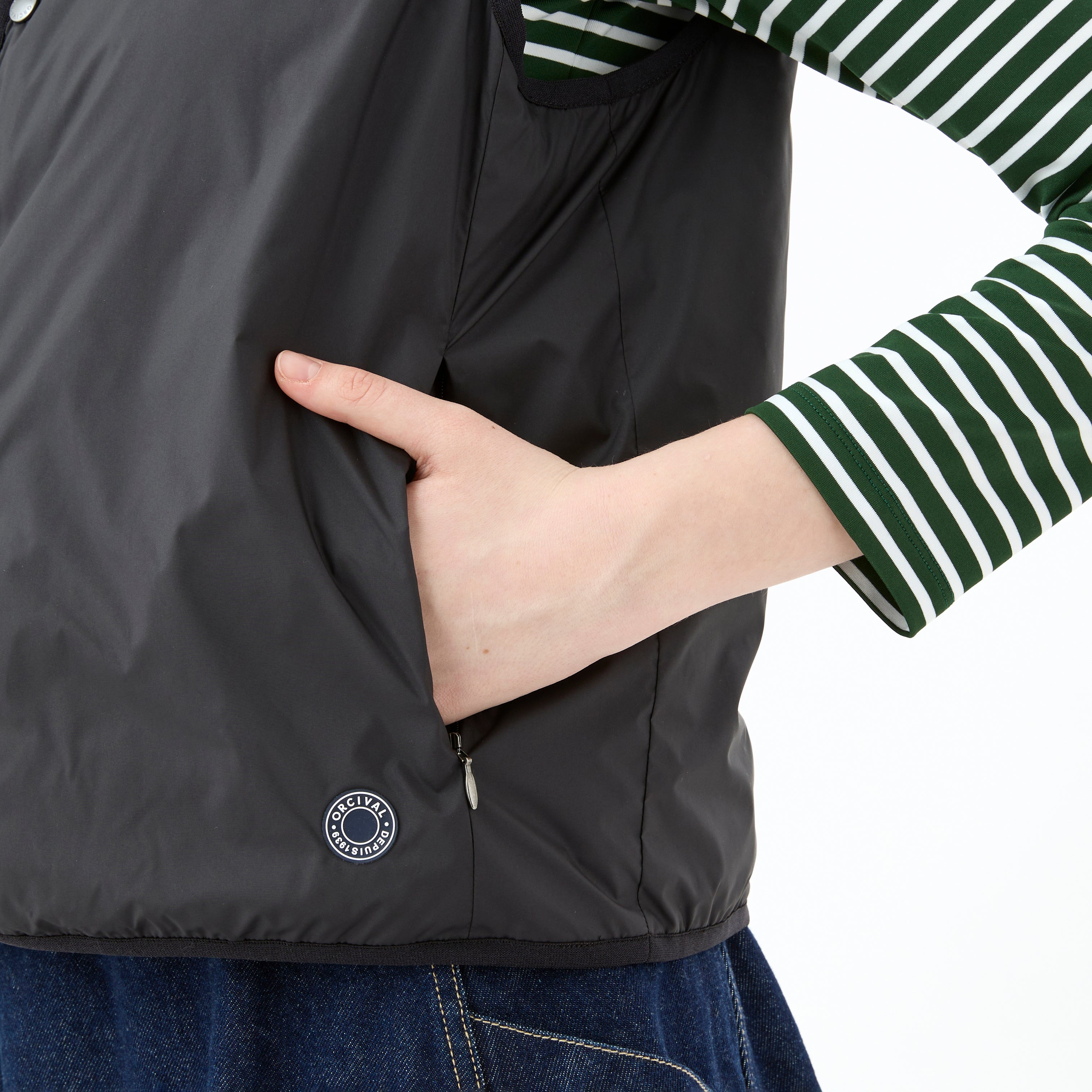 Women's Polyester Taffeta Round Neck  Inner Down Vest