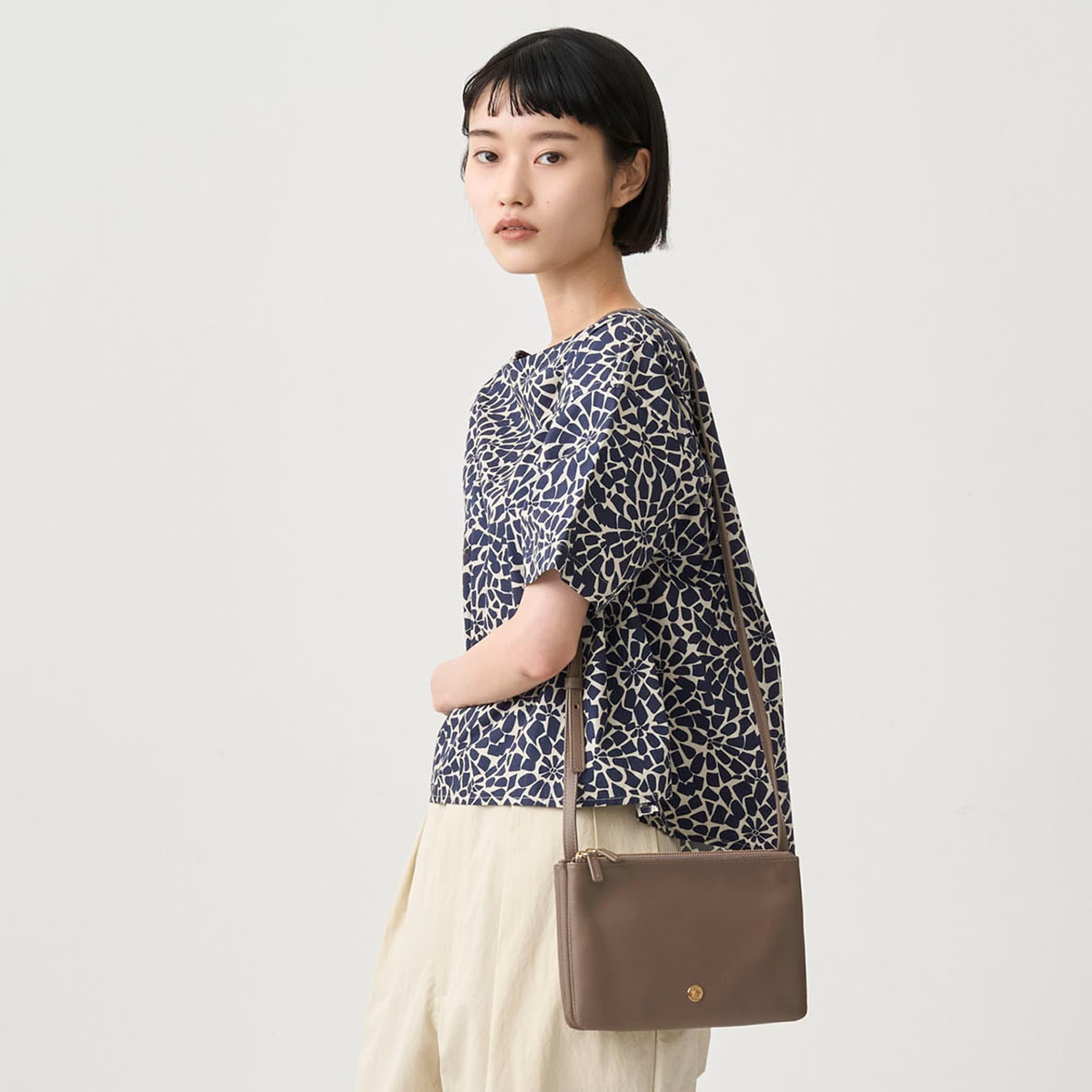 Nappa Leather Zip Pouch Shoulder Bag