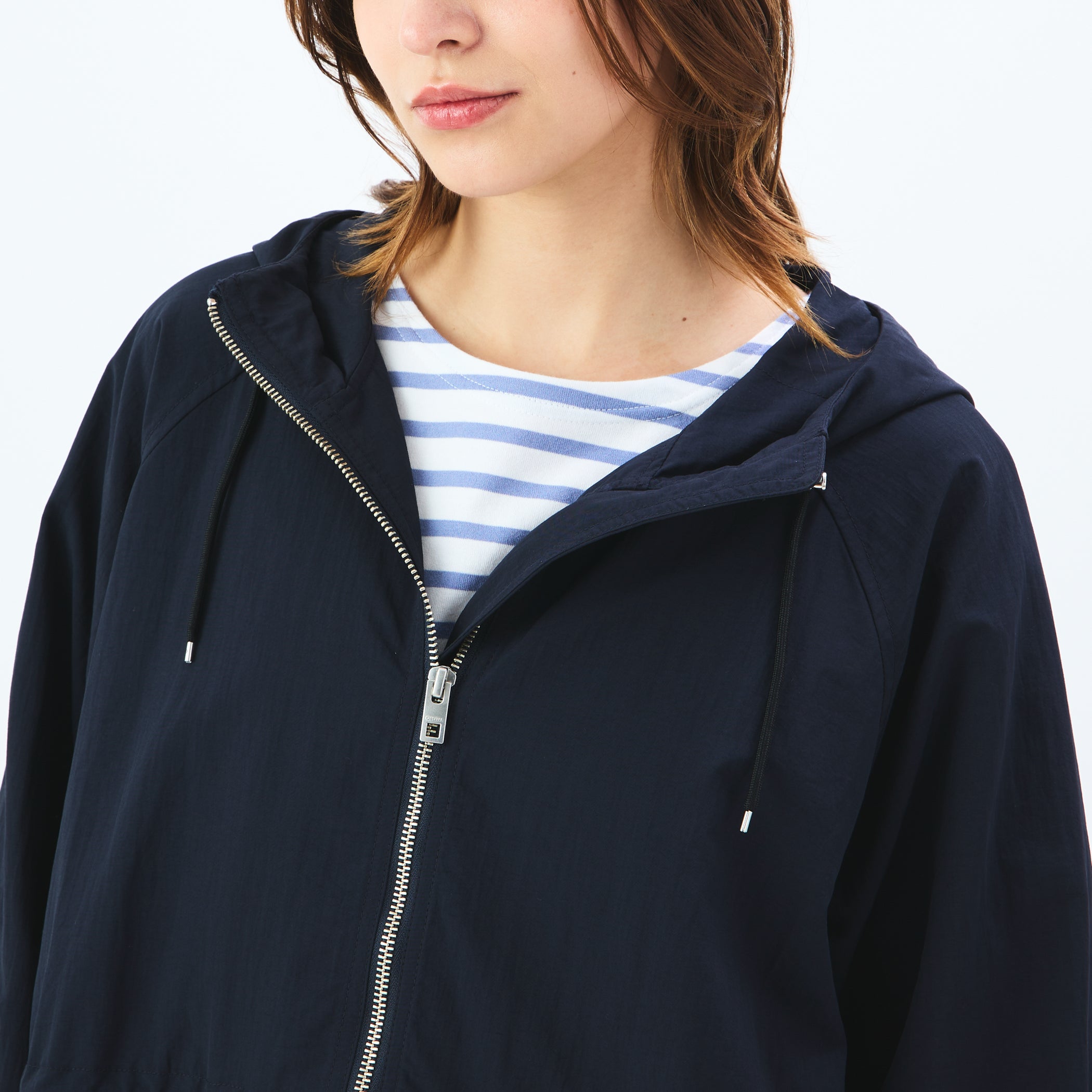 Women's Nylon Taslan Hooded Jacket