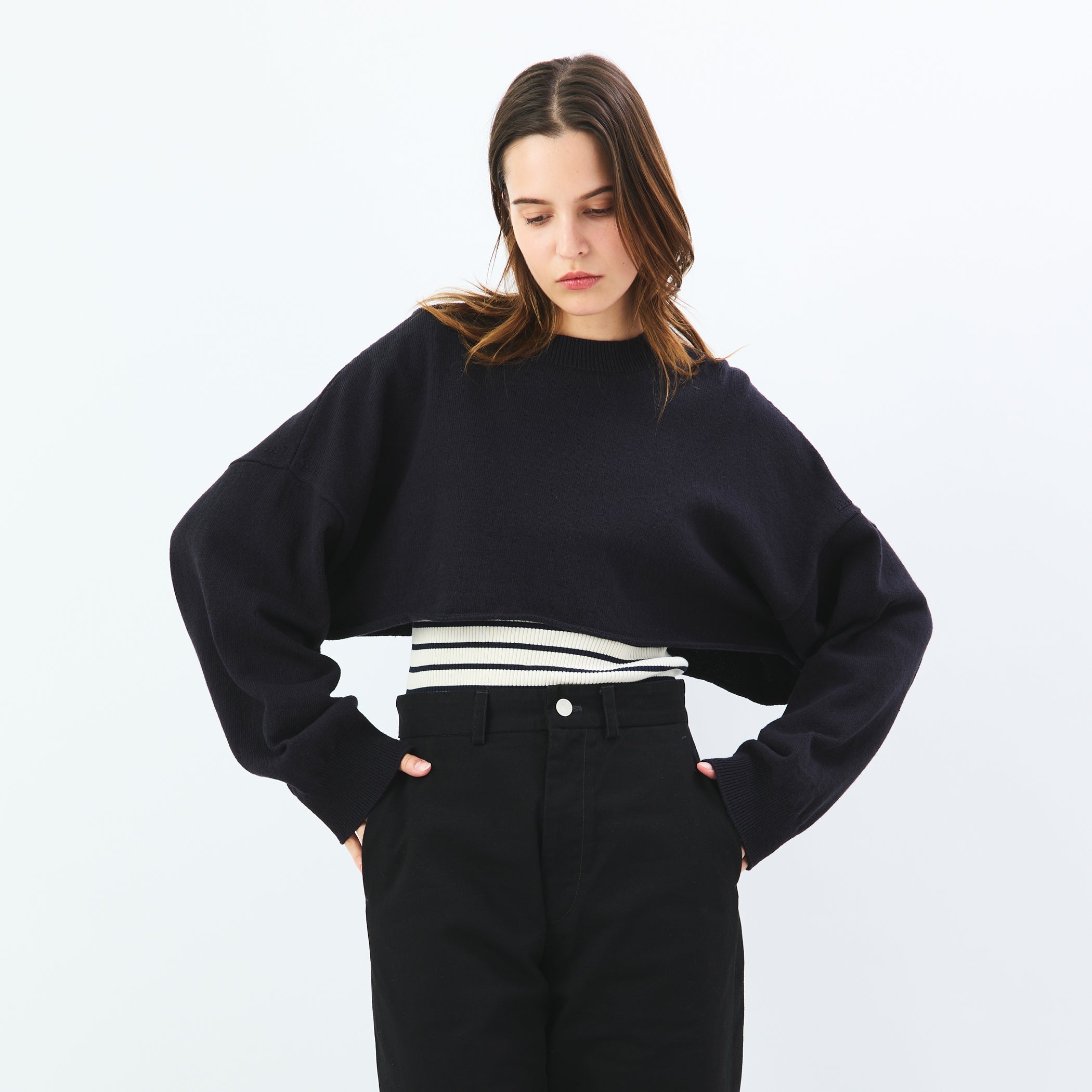 Women's Cropped Crew Neck Pullover