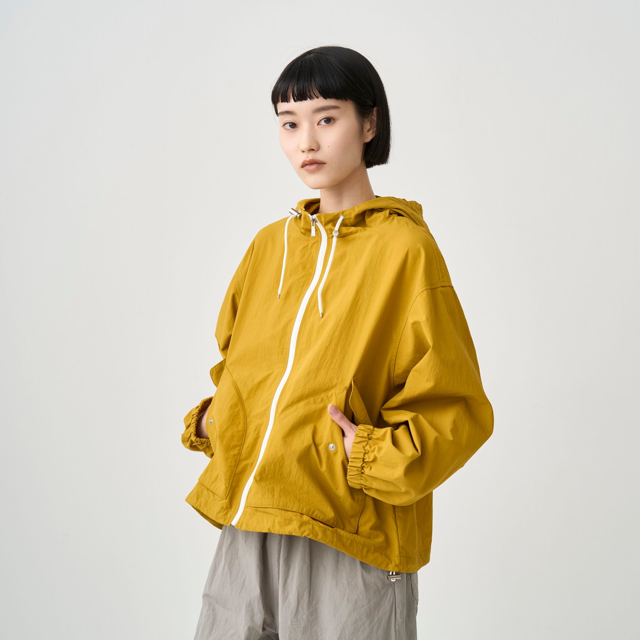 WEST comb ブルゾン イエロー M カナダ製 フード付き アウトドア クロダルマ 54374 防水防寒ジャケット 秋冬 ポリエステル100％ 防水 ジャケット・アウター