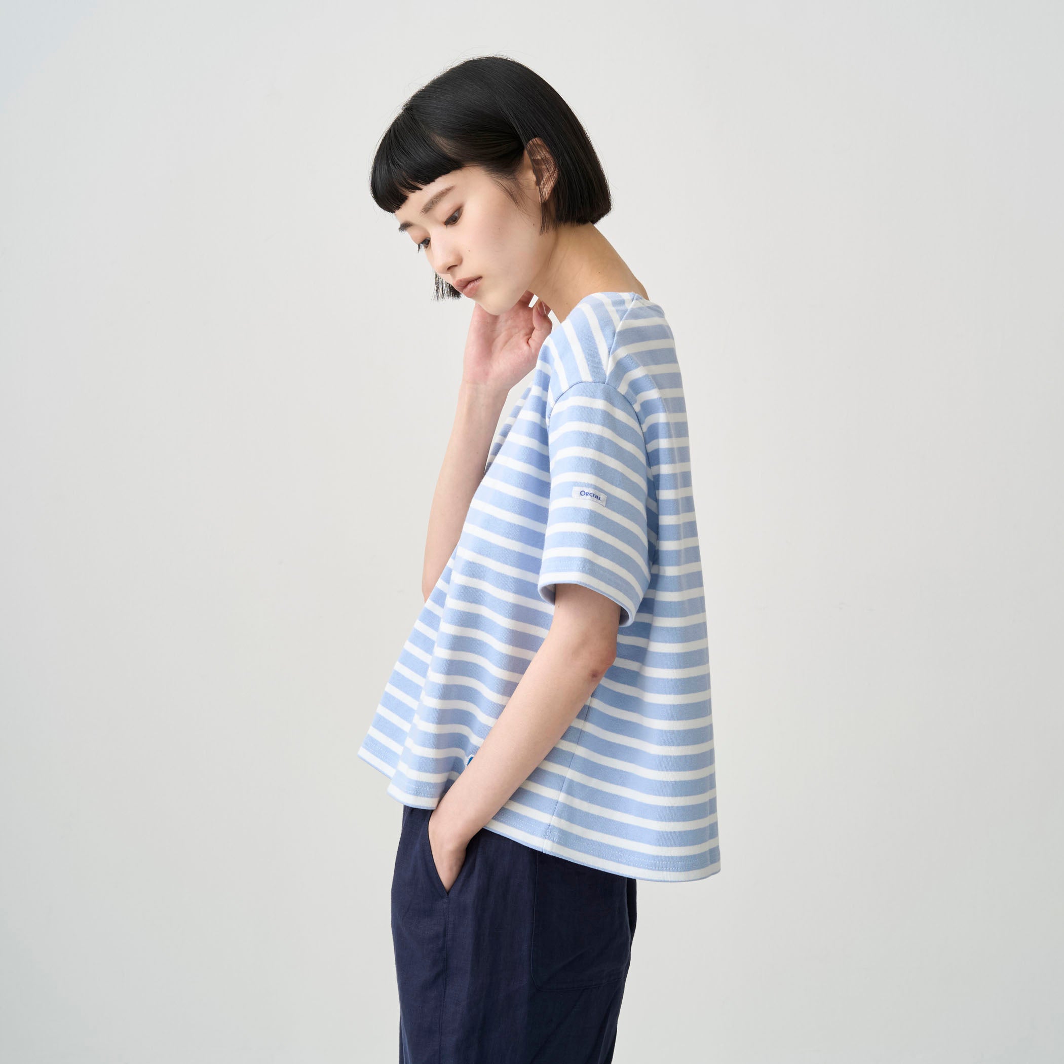 Women's Cotton Lourd Crew Neck Basque Shirt