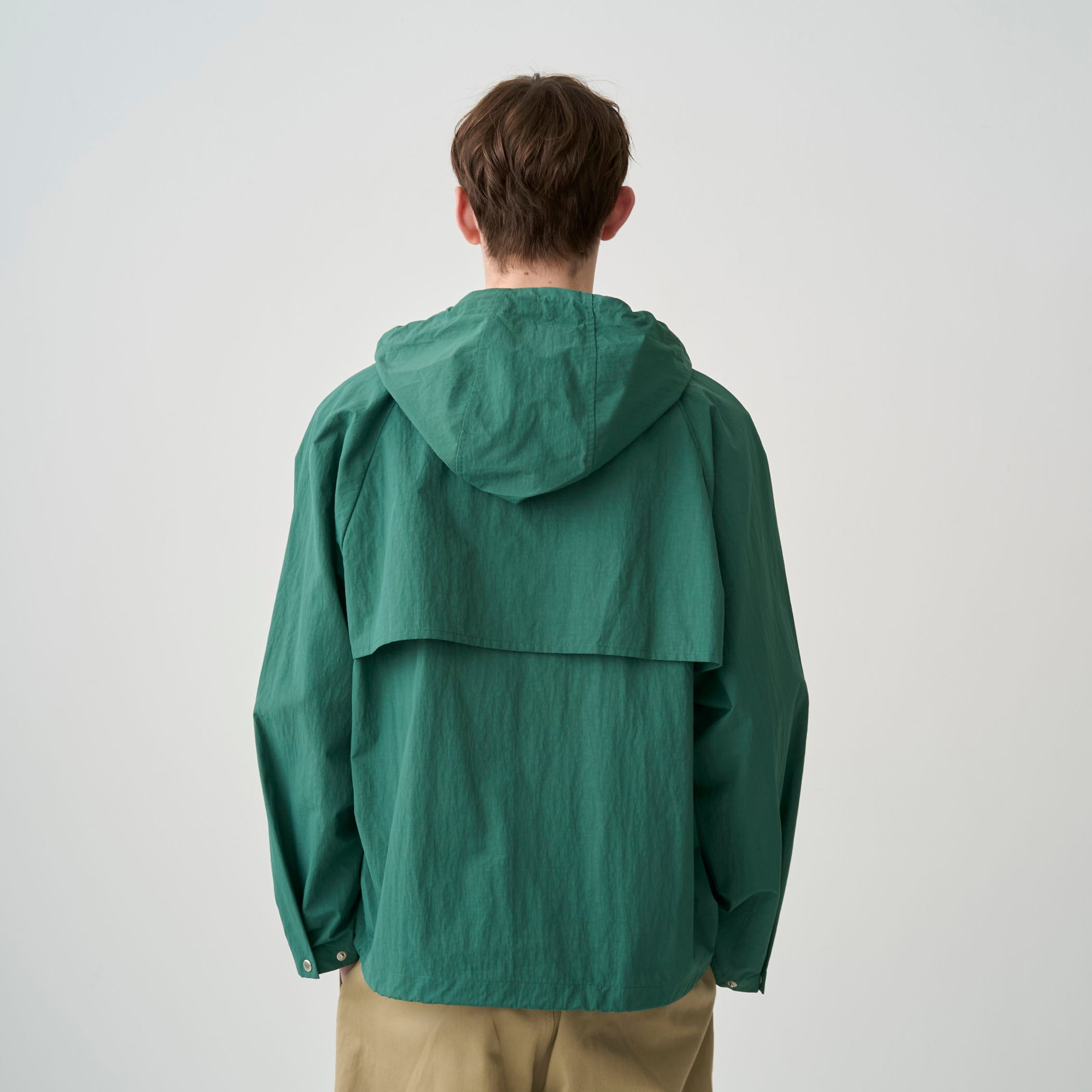 Men's Nylon Tussah Hooded Mountain Jacket